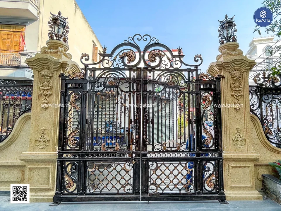 Mẫu cổng sắt mỹ thuật biệt thự sang trọng Thiết kế hoàn hảo cho ngôi nhà của bạn Mẫu cổng sắt mỹ thuật biệt thự sang trọng Thiết kế hoàn hảo cho ngôi nhà của bạn