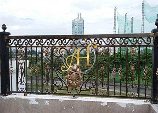 Tường rào sắt mỹ thuật đẹp cho biệt thự Kinh nghiệm và lời khuyên