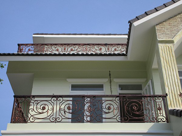 Bộ sưu tập 59+ mẫu thiết kế lan can sắt mỹ thuật ban công tuyệt đẹp 2023