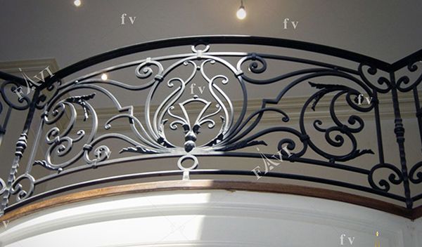 Bộ sưu tập 59+ mẫu thiết kế lan can sắt mỹ thuật ban công tuyệt đẹp 2023