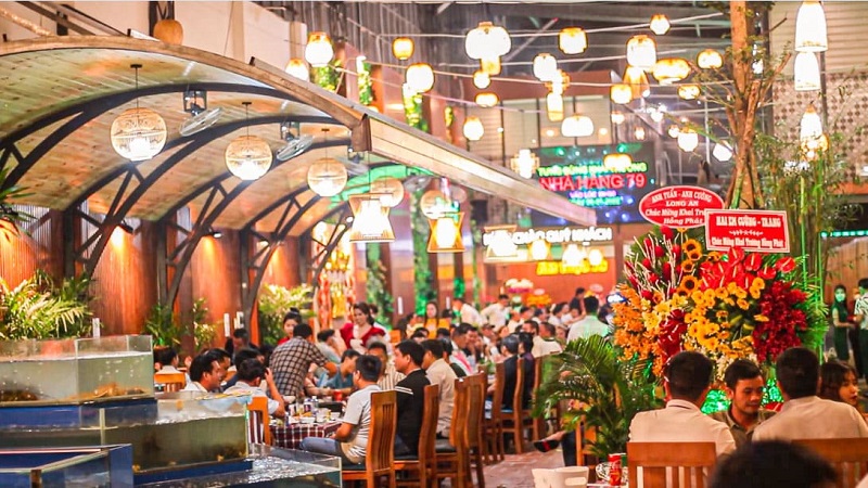 Mái che di động nhà hàng, quán nhậu mẫu đẹp 2025